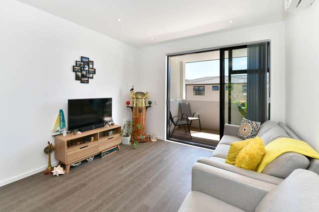 10/445 Hibiscus Coast Highway Orewa_1