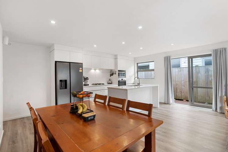 15 Moemoea Avenue_1