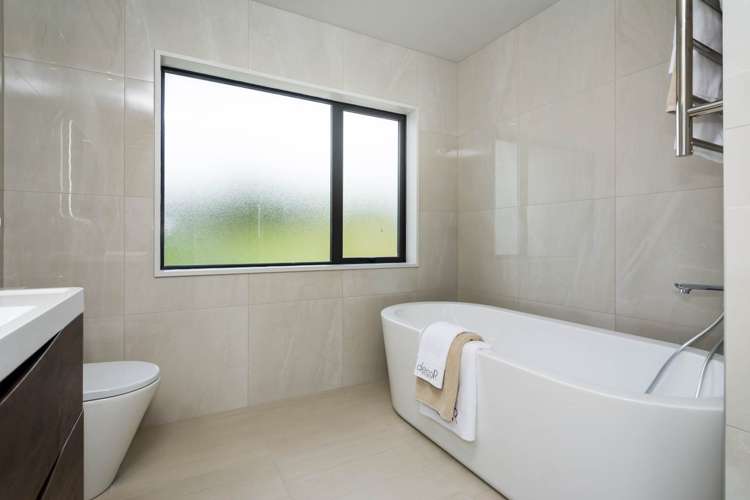 4 Highway View Lane Schnapper Rock_23