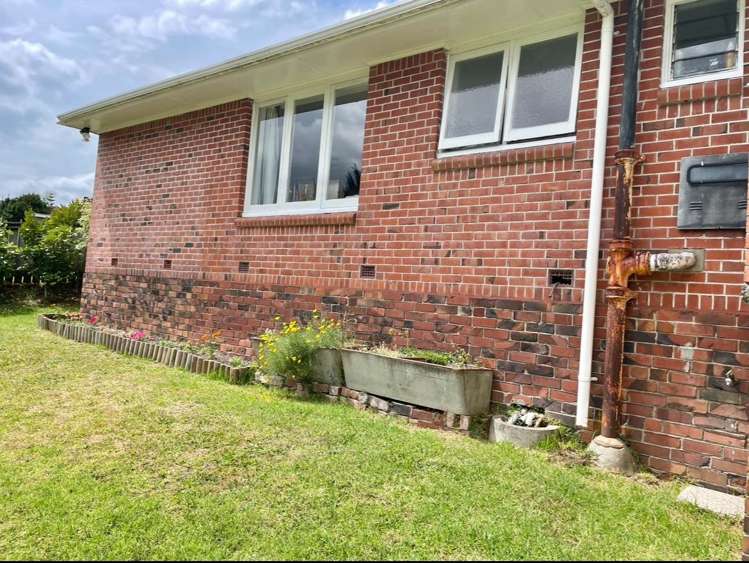 11 Phillip Avenue Glen Eden_1