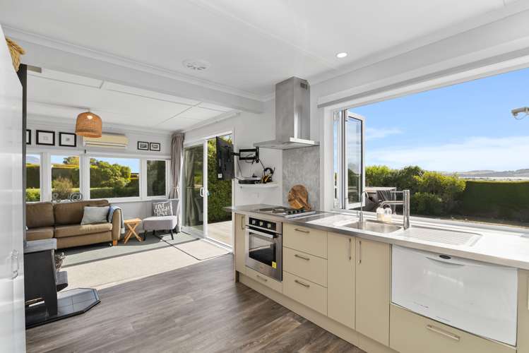 1406 Coast Road Karitane_10