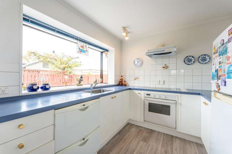 1C Ranfurly Street West End_9