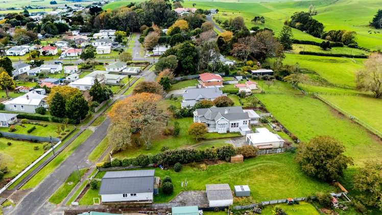 18 Mills Street Eltham_38