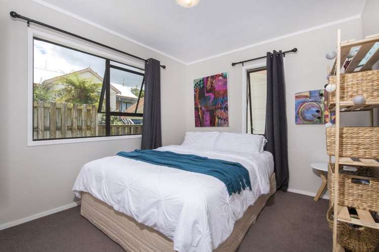 4 Marco Place Highland Park_12