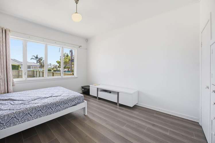 182 Bucklands Beach Road Bucklands Beach_13