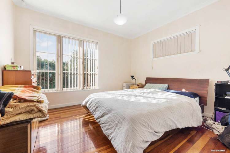 143 Hutchinson Avenue New Lynn_9