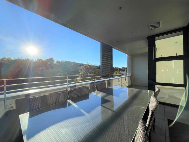 102/2 Bluegrey Avenue Stonefields_5