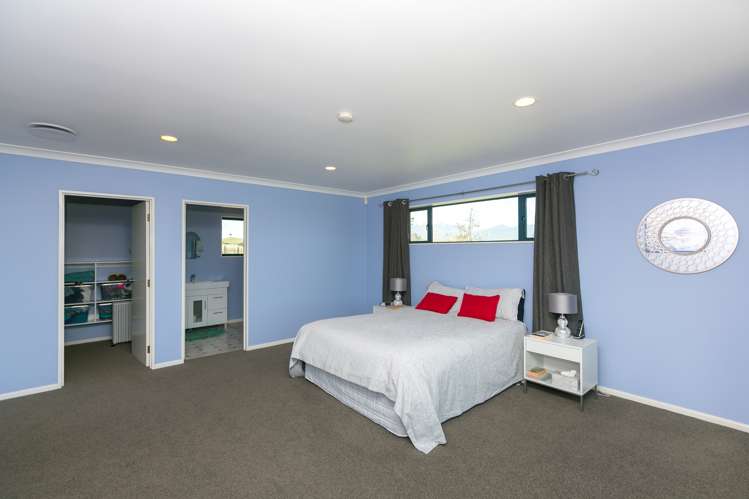 930 Upland Road Egmont Village_13