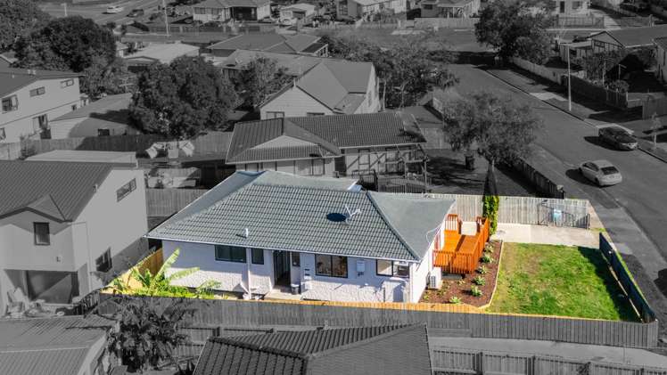 9 Massine Place Randwick Park_13