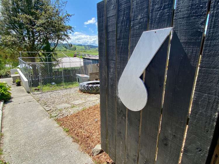 6 Cossens Street Balclutha_17