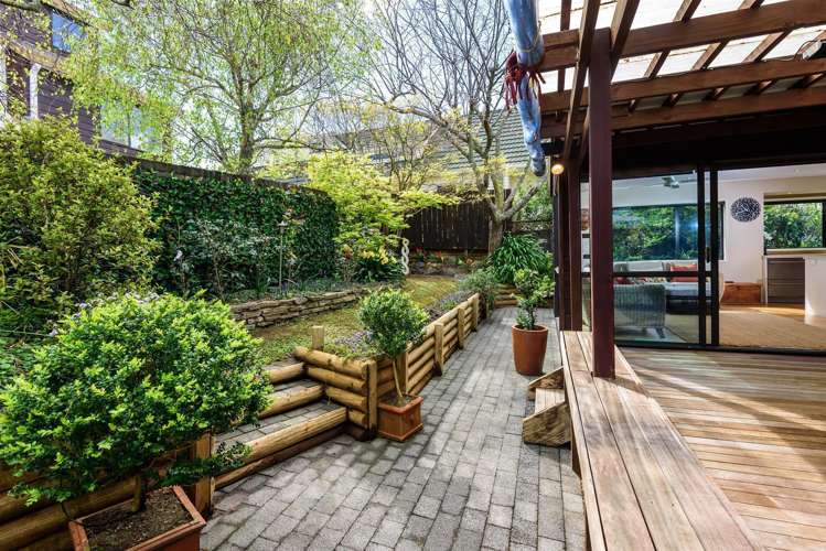 12a Glenfern Road Mellons Bay_5