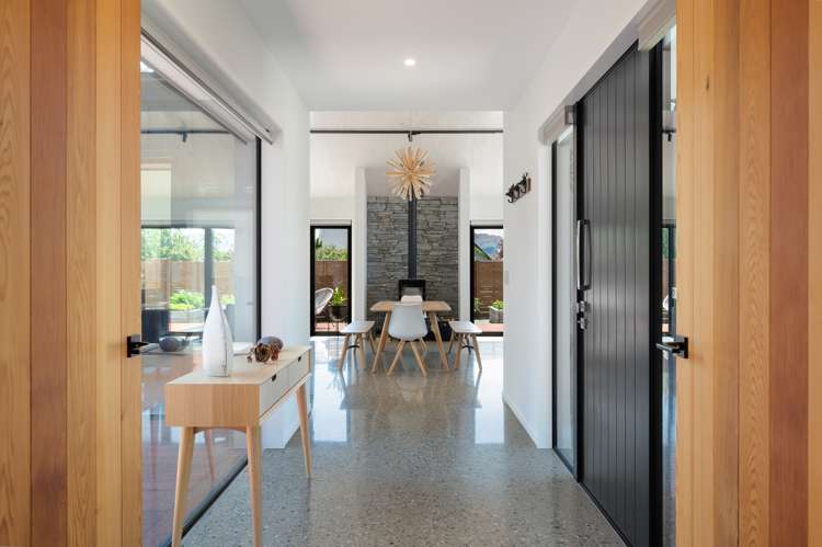 121 West Meadows Drive Wanaka_2