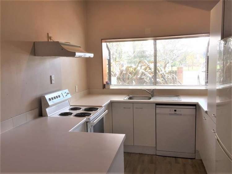 141 Parrs Cross Road Glen Eden_2