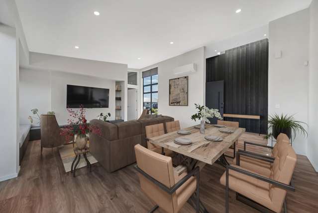 98 Southfield Drive Lincoln_4