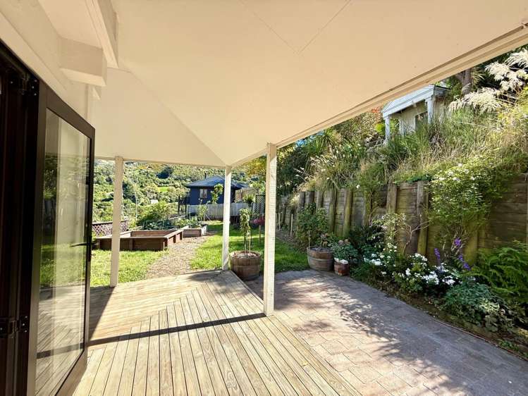  2/851 Governors Bay Road Lyttelton_17