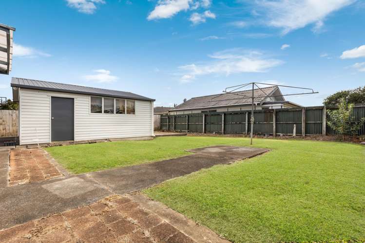 5 Convair Crescent Mangere_12