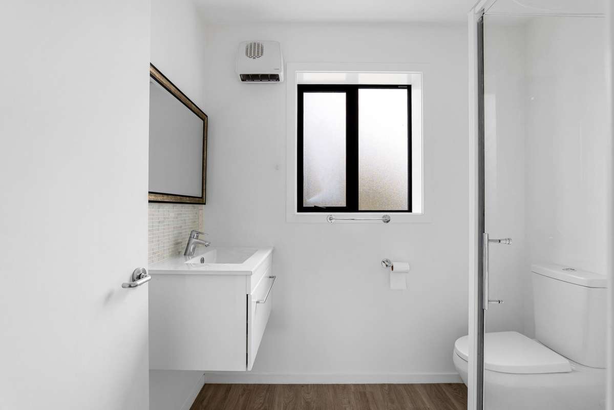 2/306 Stanmore Road_4