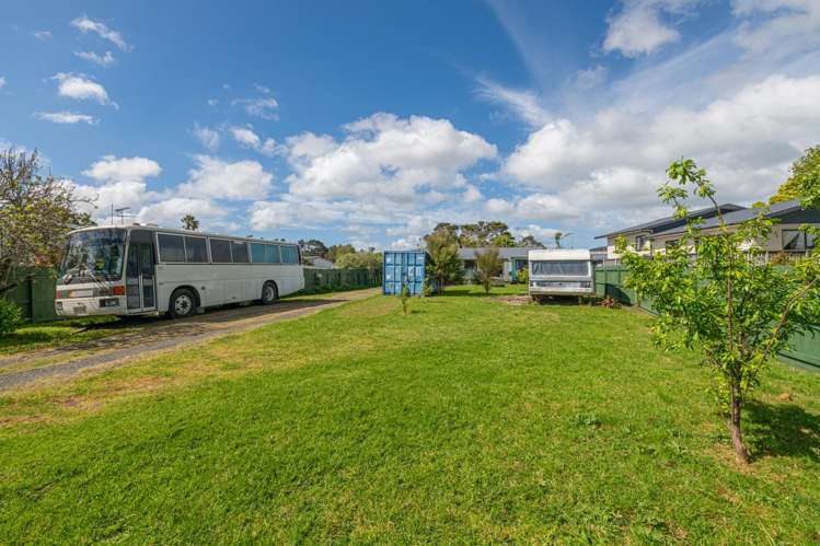 13 Te Moau Avenue Parakai_18