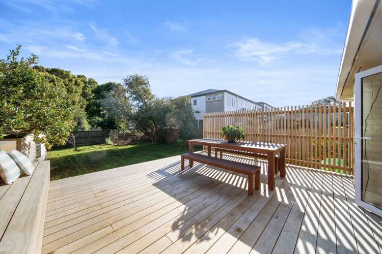 3/8 Jennifer Place Papatoetoe_18