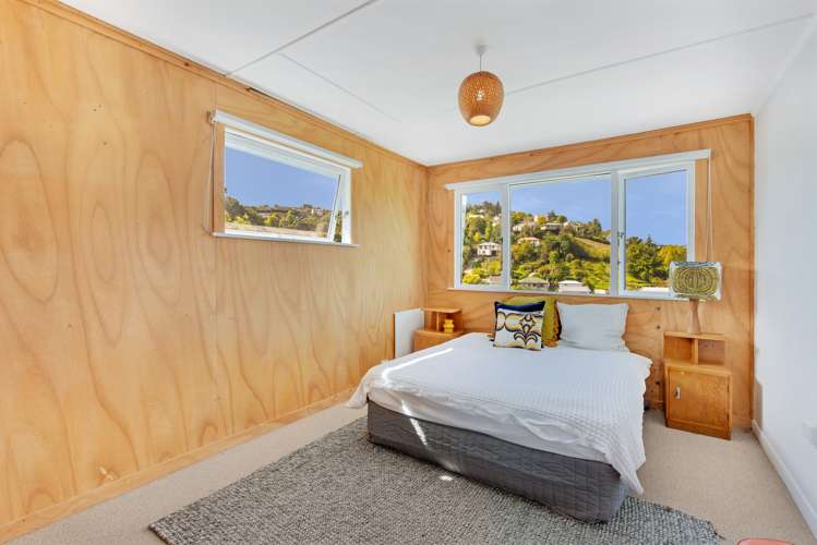 64 Montreal Road Toi Toi_10