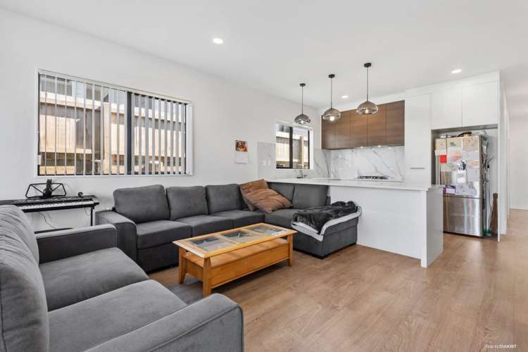 113 Tiriwa Drive Massey_12