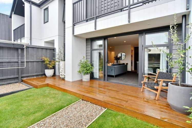 15 Holmes Hanover Lane Halswell_1