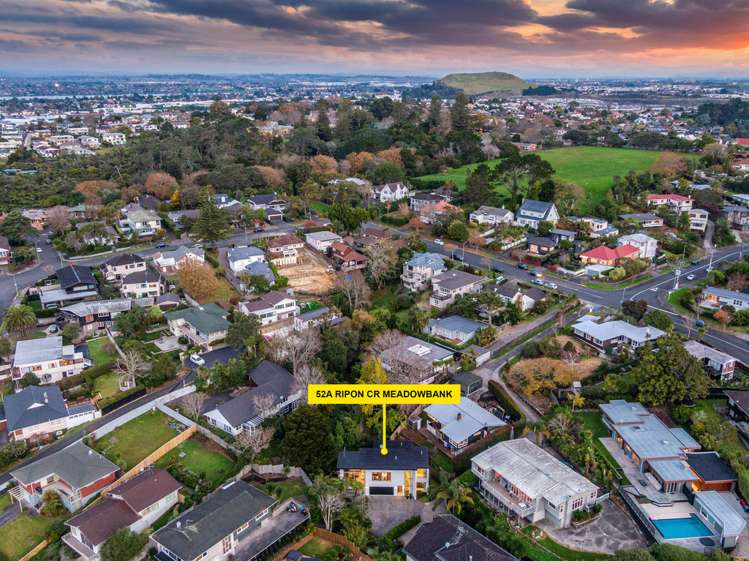 52a Ripon Crescent Meadowbank_16