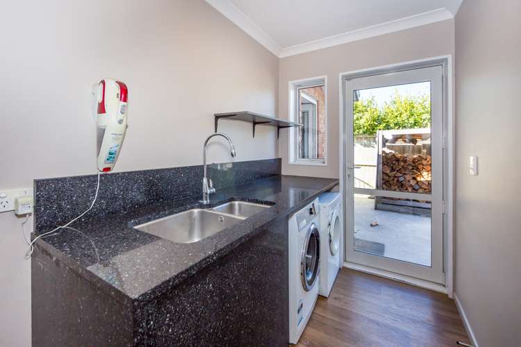 6 Boulez Mews Rolleston_18