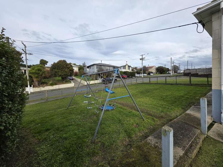 1 Roach Street Holmes Hill_16