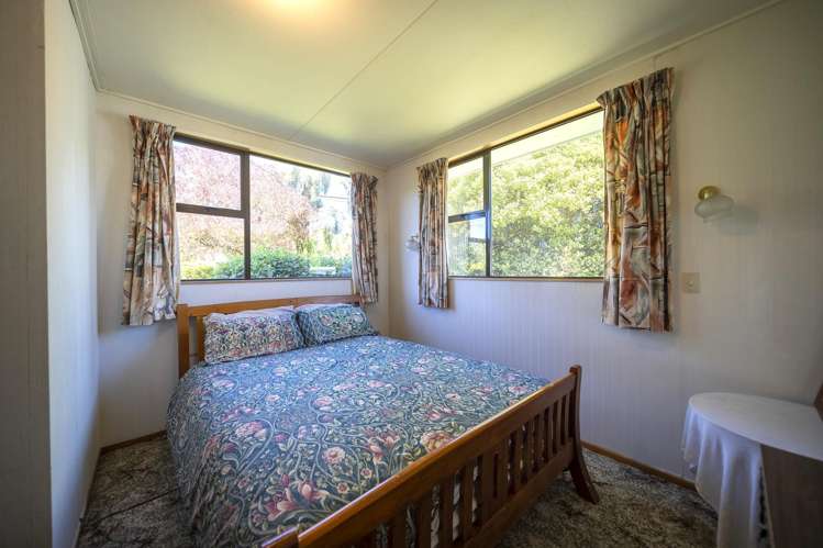 221 Milford Road Te Anau_12