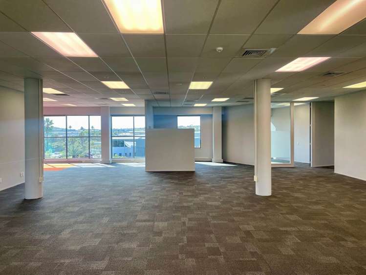 Level 1/5-7 Omega Street Rosedale_5