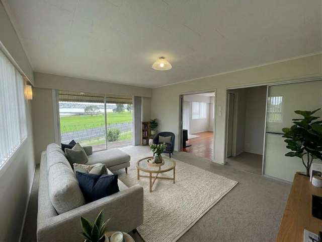 74 Kiwi Esplanade Mangere Bridge_1