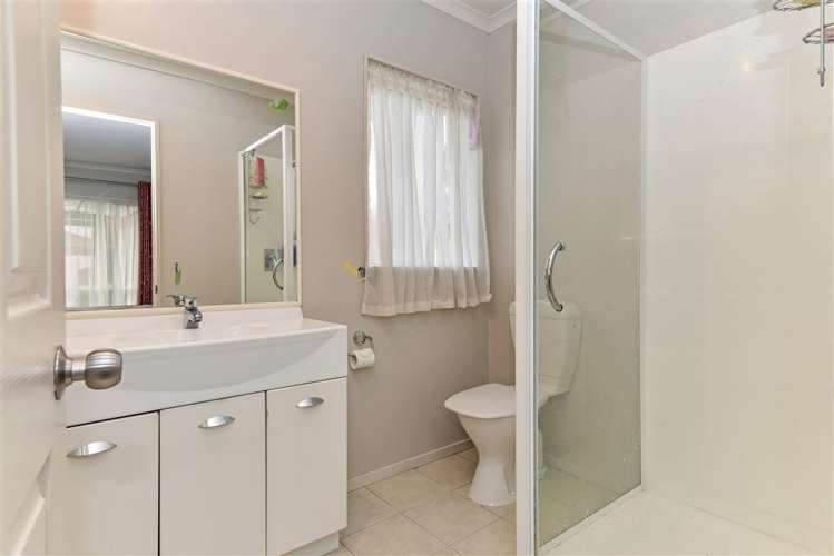 53 Longford Park Drive Takanini_11