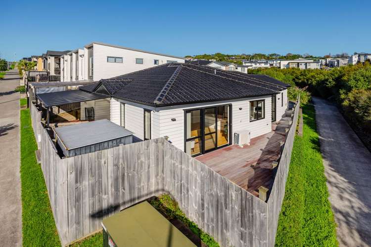 81 Thomas Road Flat Bush_22