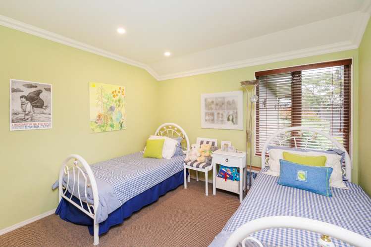 3 Lourie Way Fitzherbert_9