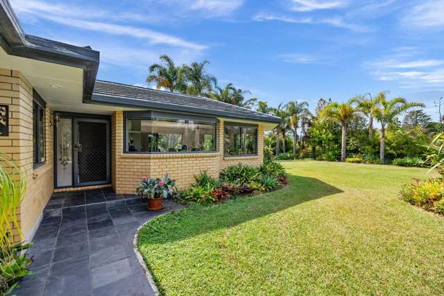 99 Old Parua Bay Road Abbey Caves_3