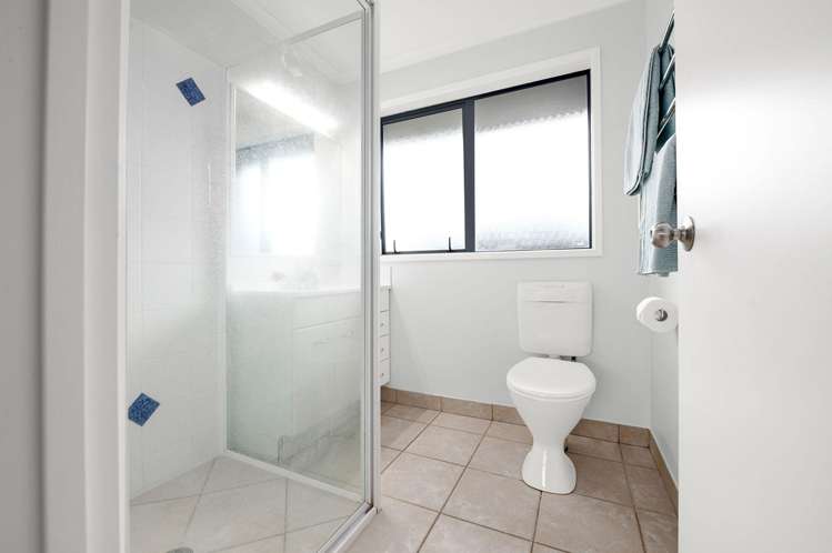 5 Cranbrook Place Rototuna North_16