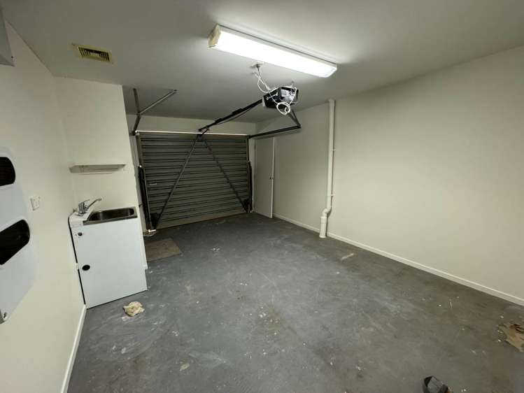 6/14 Ambrico Place New Lynn_10