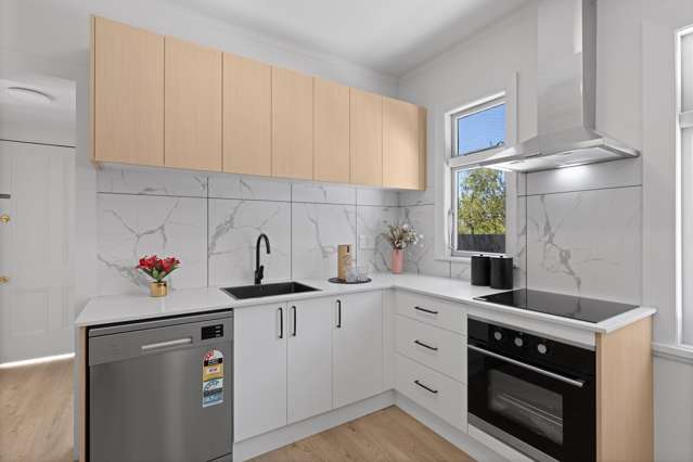 91A & 91 Garlands Road Hillsborough_4