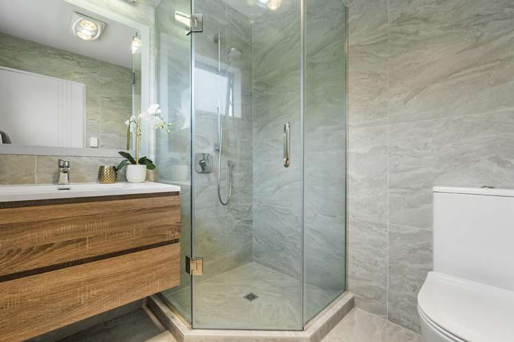 4/65 Francis Street Hauraki_14