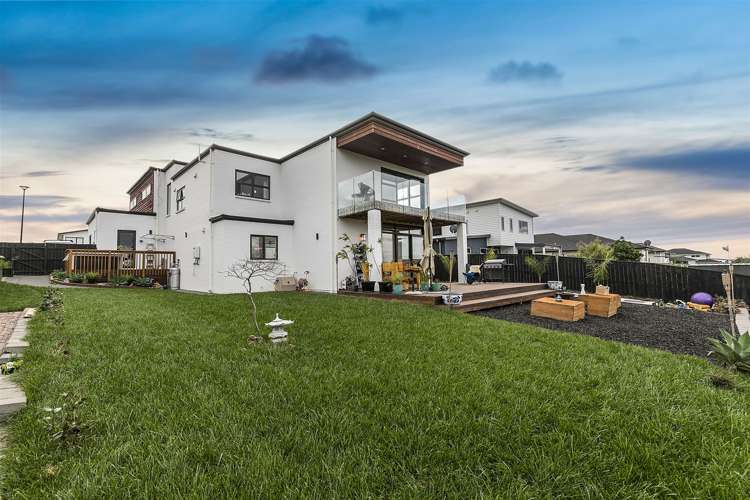 87 Liberty Crescent Beachlands_11