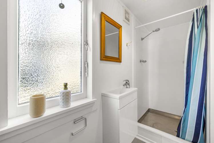 70 Wainui Road Raglan_43