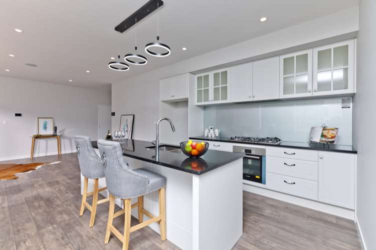 12 Ian Gordon Lane Orewa_3