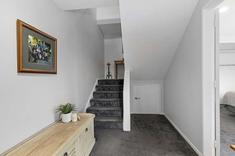 2/103 Horoeka Street Stokes Valley_20