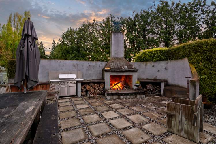 1021 Wolffs Road West Eyreton_17