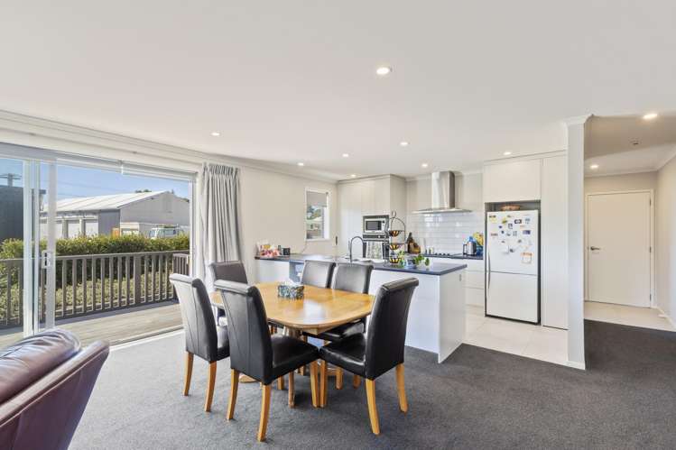 24c Richmond Street Waitara_11