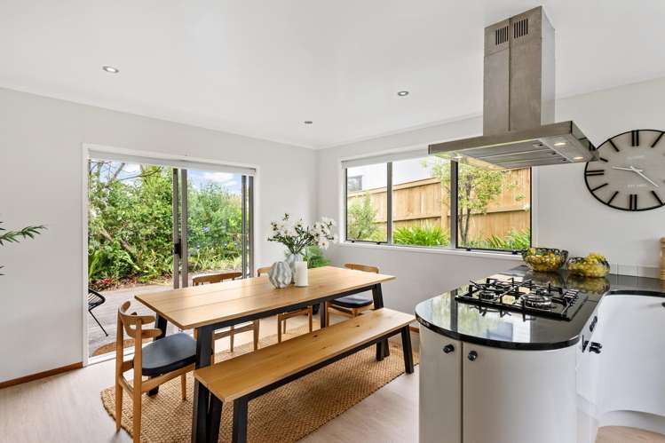 4 Bain Place Bucklands Beach_2