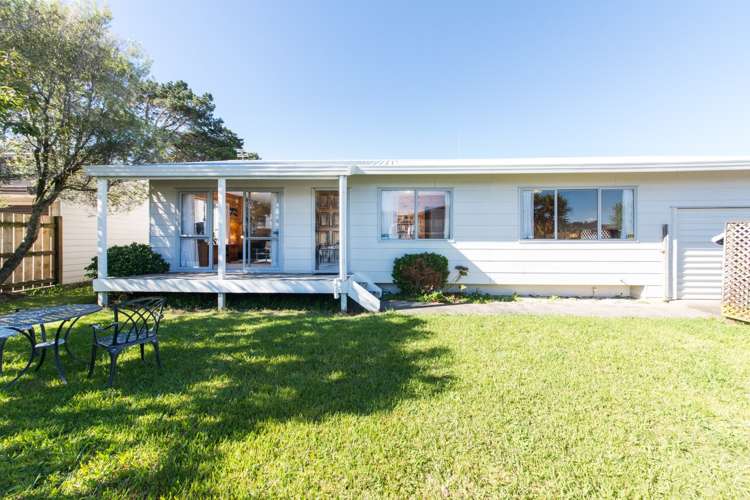 1/139 Carnoustie Drive Wattle Downs_3