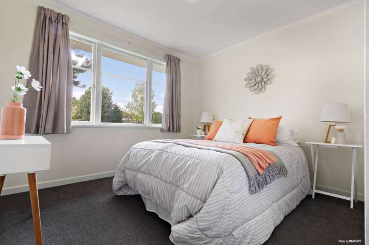 5 River Road Te Atatu Peninsula_5