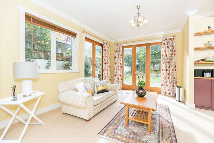 39 Myrtle Street Hamilton East_1